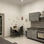 La Piazzetta * Nápoles