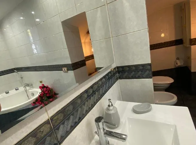 La Piazzetta * Naples